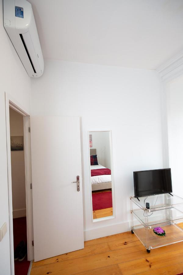 Inn-Chiado Boulevard Guest House Lisboa Ngoại thất bức ảnh