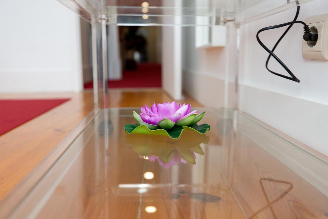 Inn-Chiado Boulevard Guest House Lisboa Ngoại thất bức ảnh